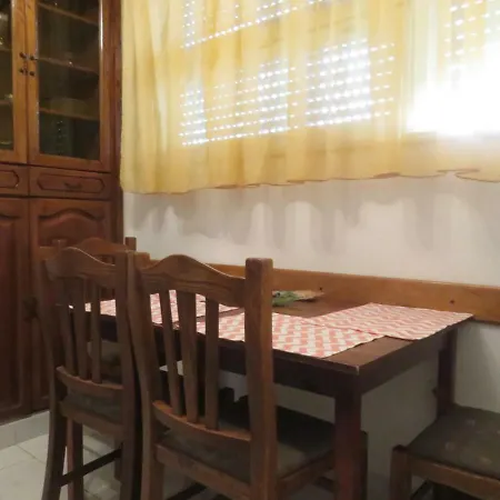 Jurisic Apartment *